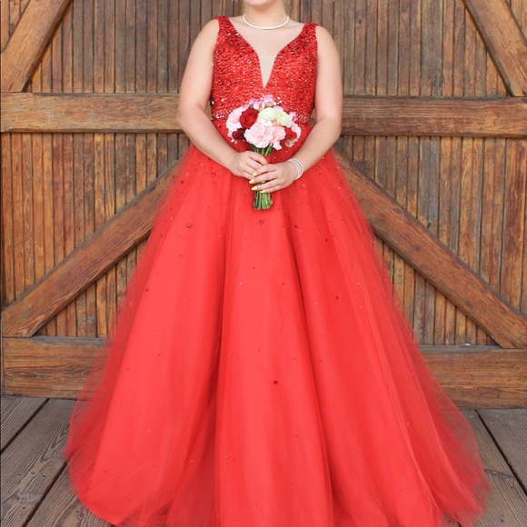 Red Prom Dress!!! - Picture 2 of 4